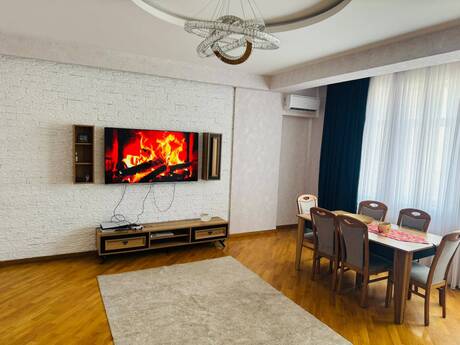 Объявление №6333473 - Баку, м. Кара Караев, 3-комн., 115 м², 4/17 этаж