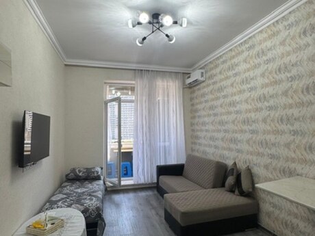 20 Yanvarda 1 otaqlı yeni tikili mənzil kirayə verilir, 35 m², 700 AZN/ay, şəkil 2 / 12