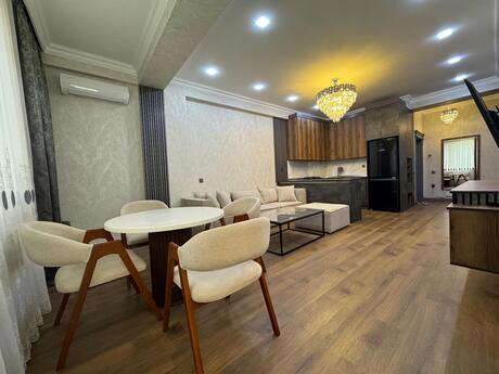 Kirayə 2 otaqlı mənzil, 70 m², Gənclik: 1 100 ₼/ay 3