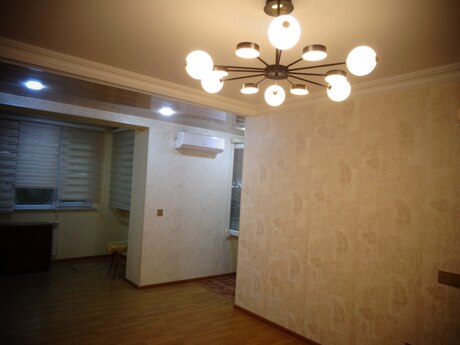 Объявление №6333839 - Баку, м. Элмляр Академиясы, 3-комн., 65 м², 1/5 этаж