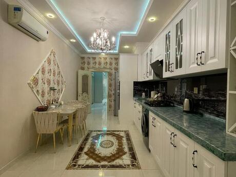 Elan №6333966 - Bakı, Şah İsmayıl Xətai m., 3 otaqlı, 165 m², 16/24 mərtəbə