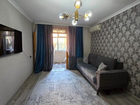 Объявление №6334011 - Баку, м. Нариман Нариманов, 2-комн., 42 м², 3/5 этаж