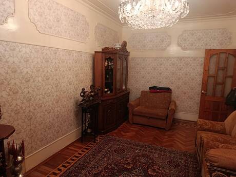 3-room apartment, 90 m², Azadlıq Prospekti: 235 000 ₼ 3