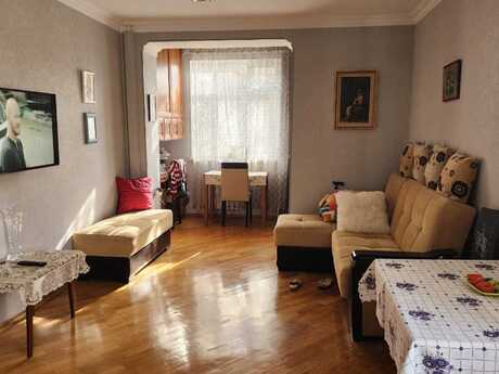 Elan №6334327 - Bakı, Nəsimi r., 1 otaqlı, 45 m², 4/5 mərtəbə