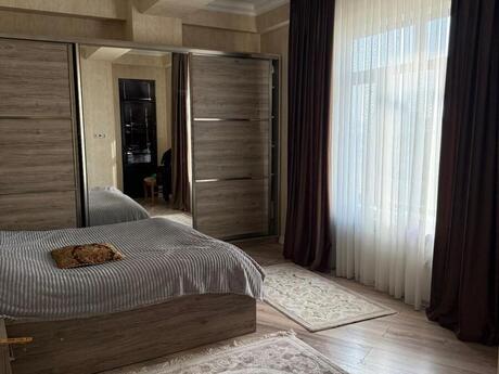 Dərnəgüldə 4 otaqlı yeni tikili mənzil kirayə verilir, 137 m², 300 AZN/ay, şəkil 3 / 12