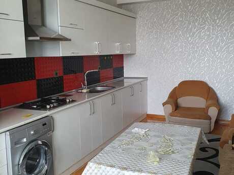 Kirayə 3 otaqlı mənzil, 125 m², Qara Qarayev: 900 ₼/ay 3