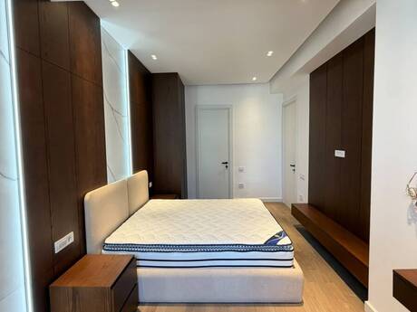 Kirayə 2 otaqlı mənzil, 90 m², 28 May: 2 500 ₼/ay 5