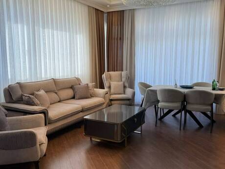 Kirayə 3 otaqlı mənzil, 120 m², Ağ şəhər: 2 500 ₼/ay 5