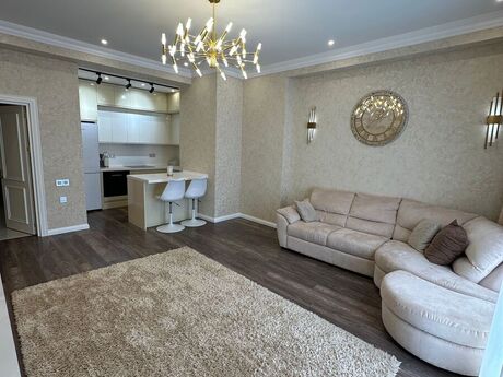 Elan №6334901 - Bakı, Ağ şəhər q., 3 otaqlı, 100 m², 2/7 mərtəbə