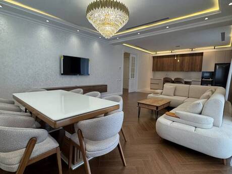 Elan №6334941 - Bakı, Ağ şəhər q., 3 otaqlı, 160 m², 15/22 mərtəbə