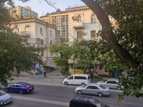 Elan №6334968 - Bakı, Nəriman Nərimanov m., 2 otaqlı, 60 m², 2/5 mərtəbə