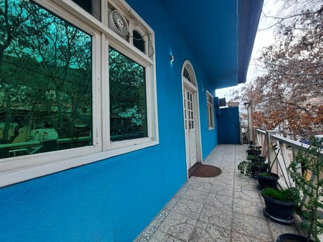 Elan №6335024 - Bakı, 20-ci sahə q., 200 m²