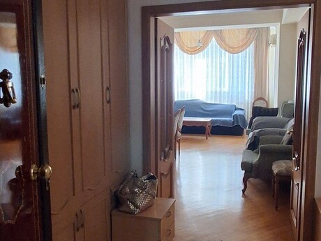 Kirayə 4 otaqlı mənzil, 165 m², Nəsimi: 1 300 ₼/ay 4