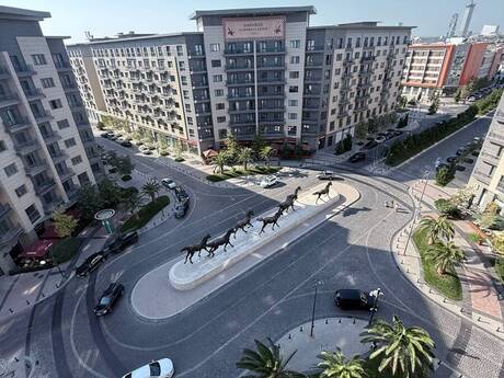 5 otaq · 360 m² · 8/8 mərtəbə, Ağ şəhər