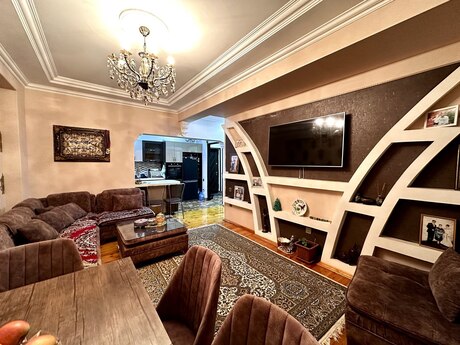 3 otaqlı mənzil, 90 m², 28 May: 270 000 ₼ 3