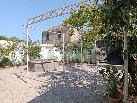 5 otaqlı həyət evi, 250 m², Binə: 170 000 ₼ 4