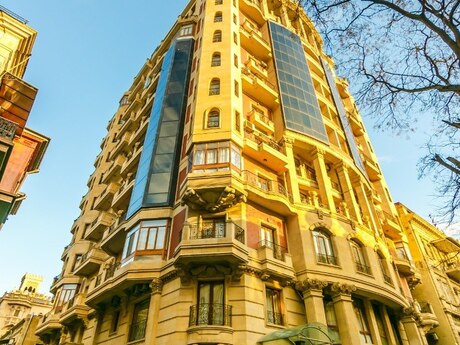 4 otaq · 185 m² · 9/18 mərtəbə, Şah İsmayıl Xətai
