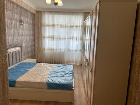 Kirayə 2 otaqlı mənzil, 70 m², Şah İsmayıl Xətai: 1 000 ₼/ay 4