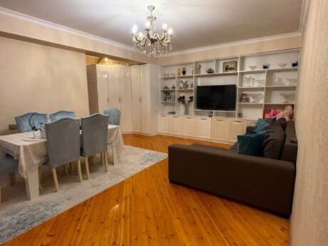 Elan №6335515 - Bakı, İnşaatçılar m., 2 otaqlı, 88 m², 8/12 mərtəbə