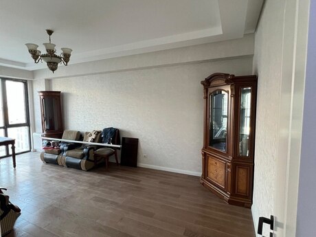 Elan №6335753 - Bakı, Yeni Yasamal q., 3 otaqlı, 97 m², 8/11 mərtəbə