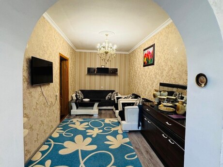 Elan №6335880 - Bakı, 7-ci mikrorayon q., 4 otaqlı, 120 m²