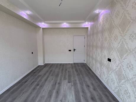 Qurtuluş 93 kompleksində 2 otaqlı yeni tikili mənzil satılır, 55 m², 79 000 AZN, şəkil 2 / 9