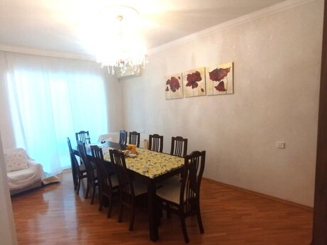4 otaqlı mənzil, 110 m², İnşaatçılar: 270 000 ₼ 5