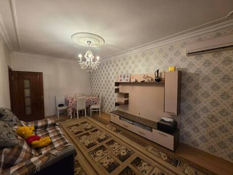 Elan №6336061 - Bakı, Qaraçuxur q., 3 otaqlı, 70 m², 9/9 mərtəbə
