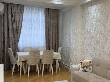 2-room apartment, 65 m², 8-ci mikrorayon: 236 000 ₼ 2