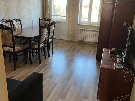 Объявление №6336199 - Баку, м. Элмляр Академиясы, 2-комн., 65 м², 4/4 этаж