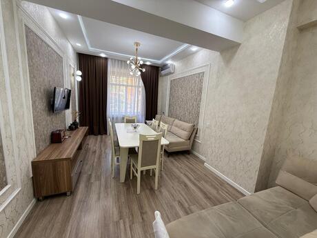 Elan №6336157 - Bakı, Neftçilər m., 2 otaqlı, 60 m², 2/18 mərtəbə