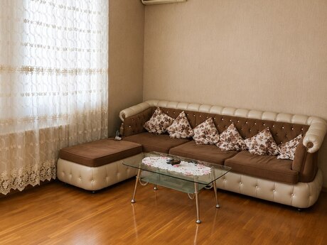 3 otaq · 125 m²