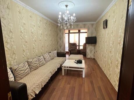 Elan №6324696 - Bakı, İçəri Şəhər m., 3 otaqlı, 75 m², 3/6 mərtəbə
