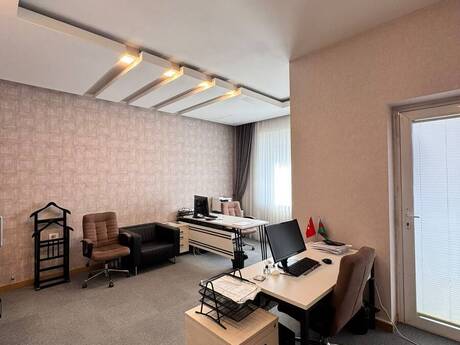 3-room apartment, 174 m², 8 Noyabr: 445 000 ₼ 2
