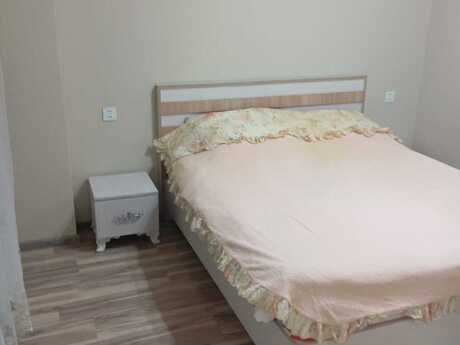 Elan №6336718 - Bakı, Azadlıq Prospekti m., 2 otaqlı, 70 m², 8/20 mərtəbə