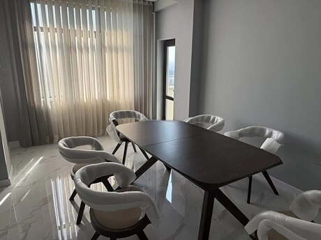 Elan №6336748 - Bakı, Neftçilər m., 2 otaqlı, 81 m²