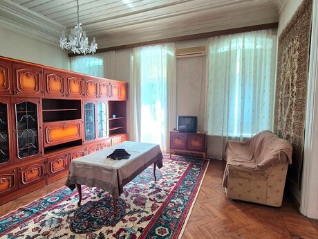 2-room apartment, 82 m², Sahil: 285 000 ₼ 3