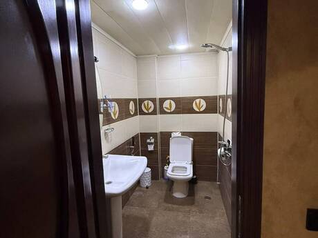 3-room new-build apartment for rent in 3-cü mikrorayon, 120 m², 200 AZN/mo, photo 3 / 11
