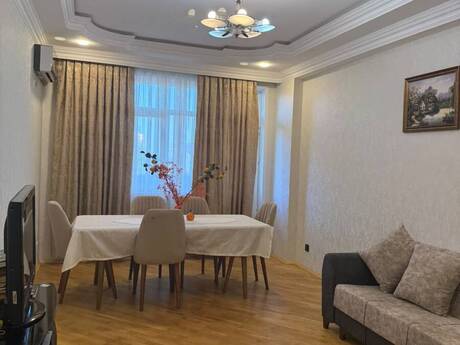 3-room new-build apartment for rent in 3-cü mikrorayon, 120 m², 200 AZN/mo, photo 5 / 11