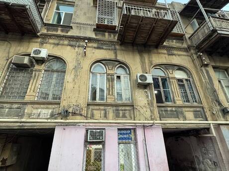 Elan №6336892 - Bakı, 28 May m., 3 otaqlı, 80 m², 1/4 mərtəbə