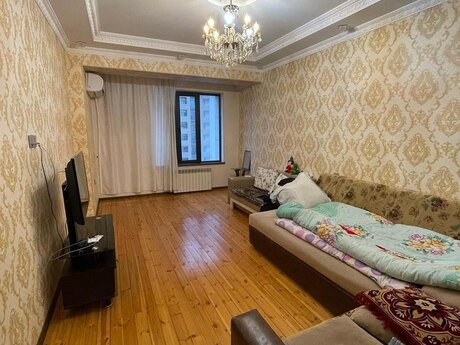2 otaqlı mənzil, 90 m², 28 May: 285 000 ₼ 3
