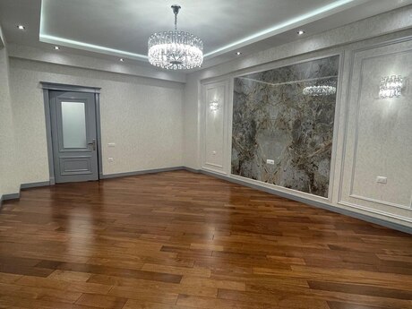 4 rooms · 186 m² · floor 5/17, Renessans Palace