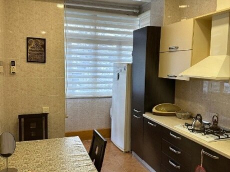 Elan №6337031 - Bakı, Nəsimi r., 3 otaqlı, 75 m², 3/5 mərtəbə