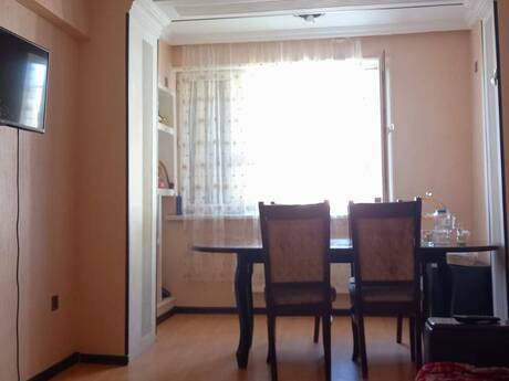 Elan №6337048 - Bakı, 28 May m., 2 otaqlı, 60 m², 5/9 mərtəbə