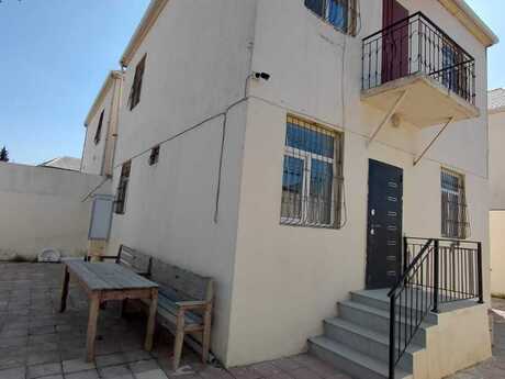 4 otaqlı həyət evi/bağ evi - Binəqədi r. - 110 m²