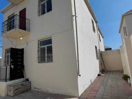4 otaqlı həyət evi/bağ evi - Binəqədi r. - 110 m²