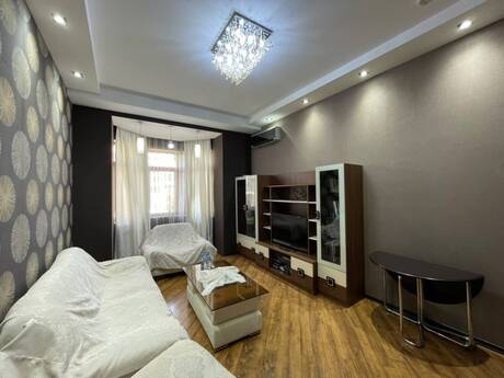 Elan №6337192 - Bakı, Sahil m., 3 otaqlı, 110 m², 5/5 mərtəbə