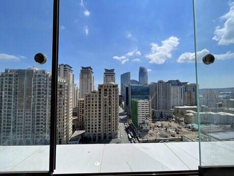 3 otaqlı mənzil, 135 m², 28 May: 445 000 ₼ 5