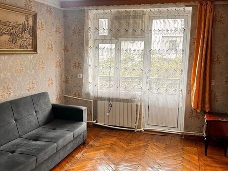 Elan №6337241 - Bakı, Xətai r., 2 otaqlı, 42 m², 3/5 mərtəbə