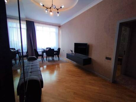 Elan №6337367 - Bakı, 8 Noyabr m., 2 otaqlı, 60 m², 10/17 mərtəbə
